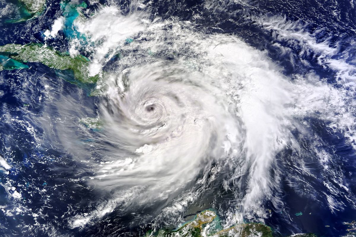 Coastal Home Insurance: Preparing for Hurricane Season - High-risk home insurance guide